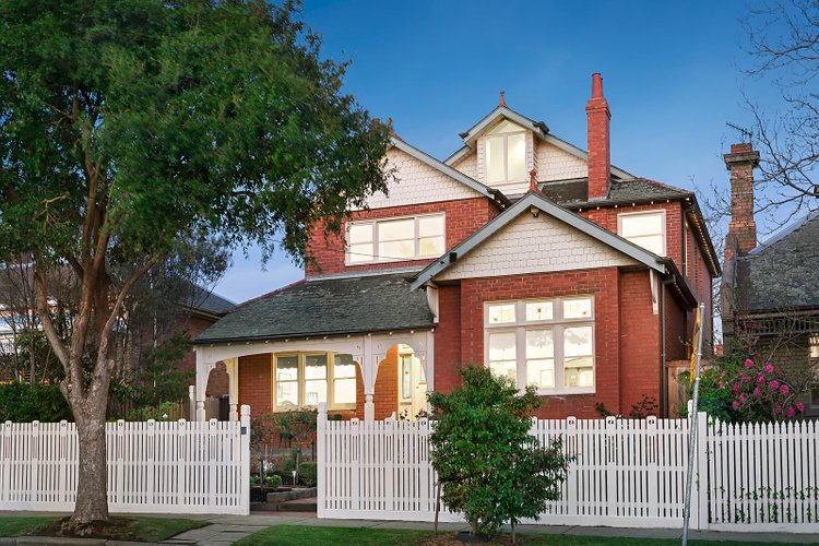 16 Seymour Avenue Armadale 3143