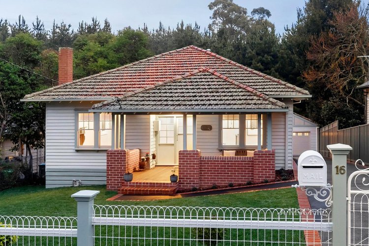 16 Smith Avenue Croydon 3136