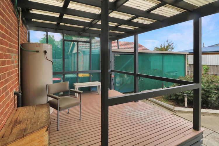 16 Sylvia Street, Orbost