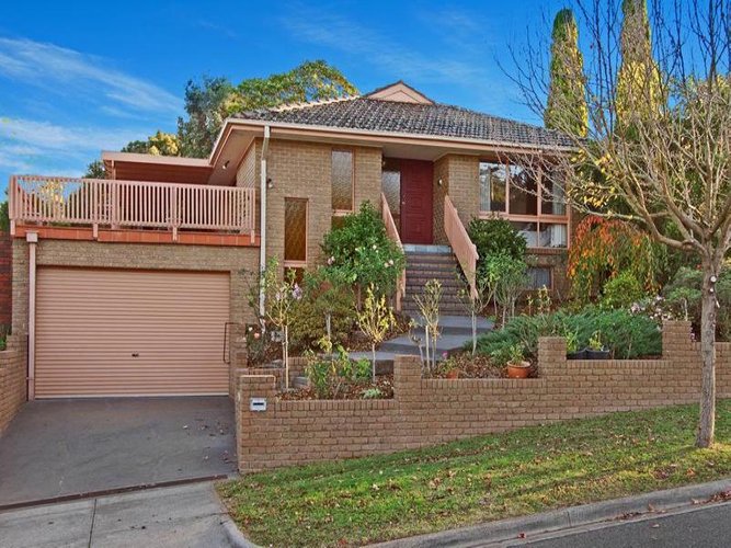16 Tania Court Ringwood 3134