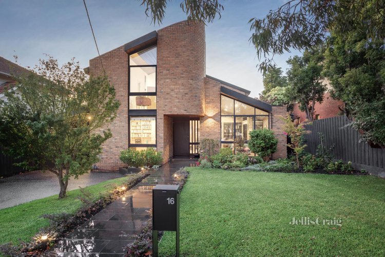 16 Victor Road Glen Iris 3146
