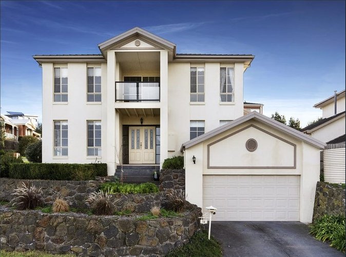 16 Victory Way  Highton 3216