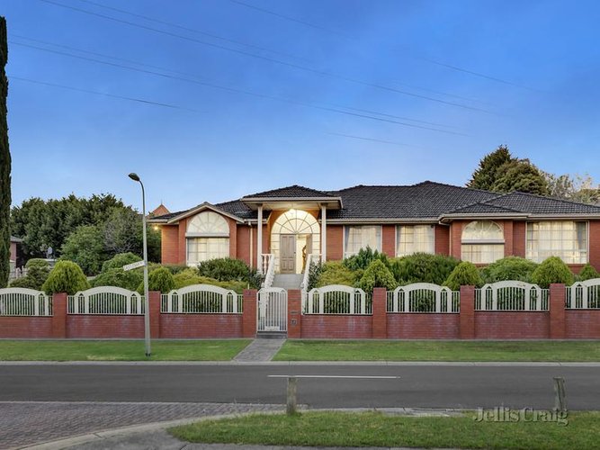 16 Wagon Road Templestowe 3106