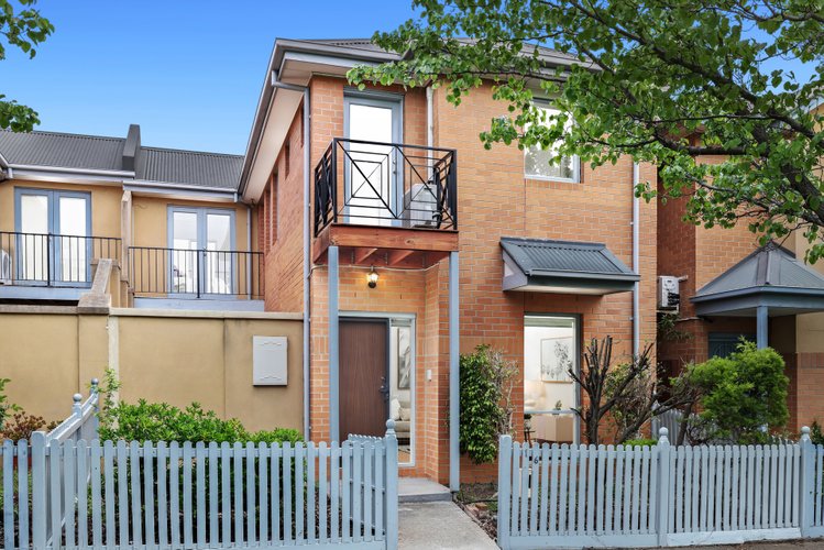 16 Waterford Avenue Maribyrnong 3032