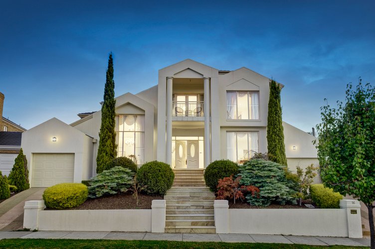 16 Whitehall Court Templestowe 3106