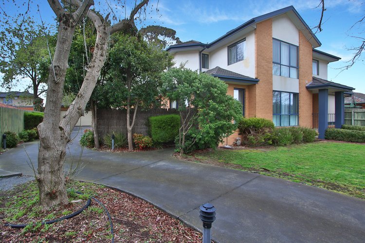 1/604 Highbury Road Glen Waverley 3150