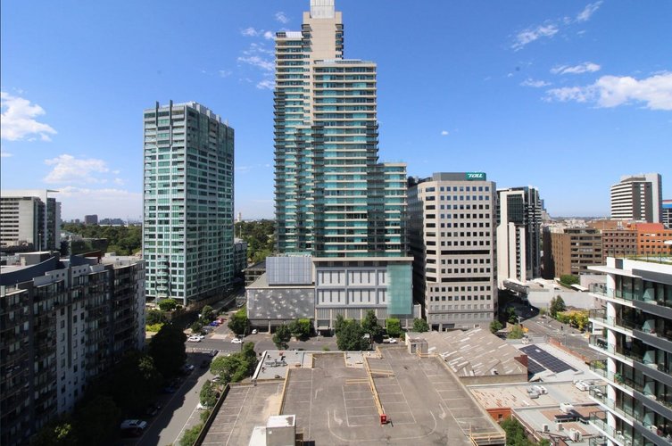 1608/41 Bank St  South Melbourne 3205