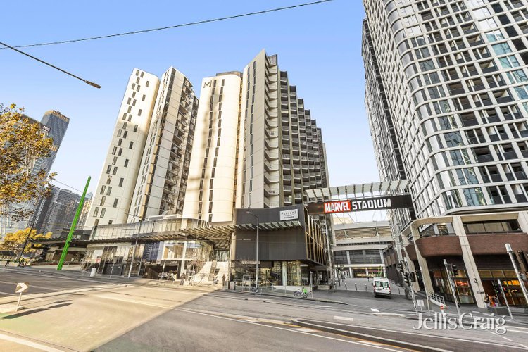 1610 677 La Trobe Street Docklands 3008