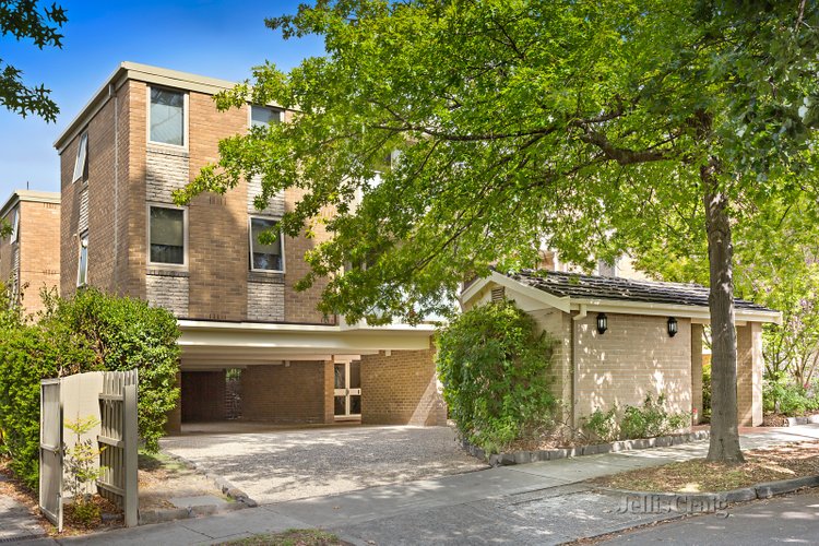 16/11 Grandview Grove Hawthorn East 3123