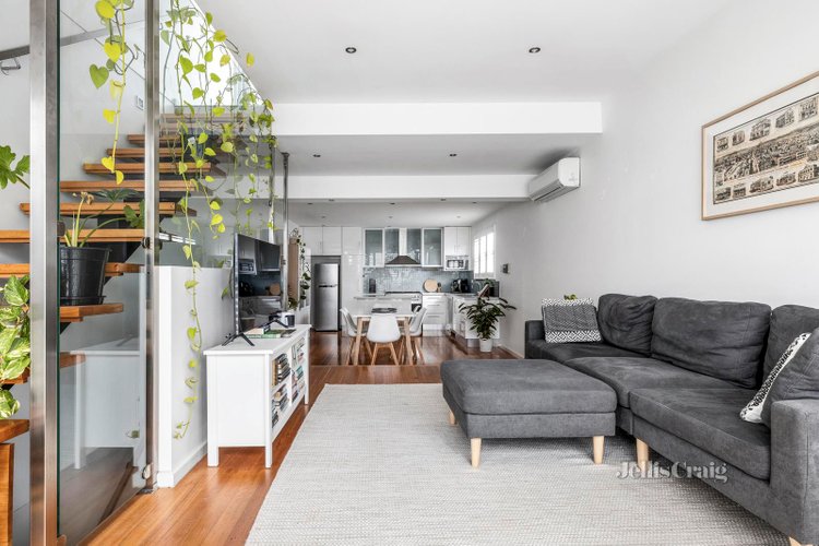 16 180 Queens Parade Fitzroy North 3068