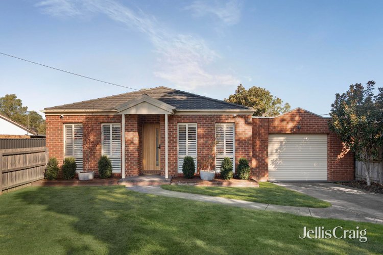 1 62 Bayfield Road West  Bayswater North 3153