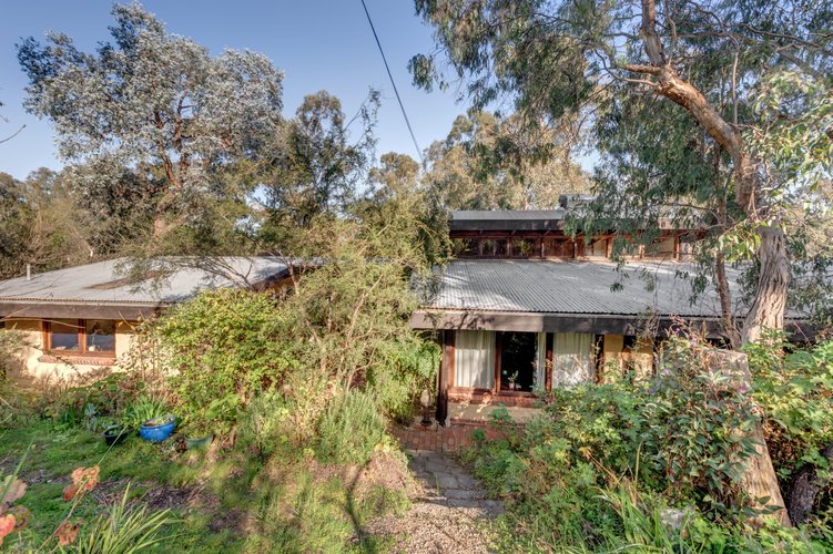 162 Scenic Crescent Eltham North 3095