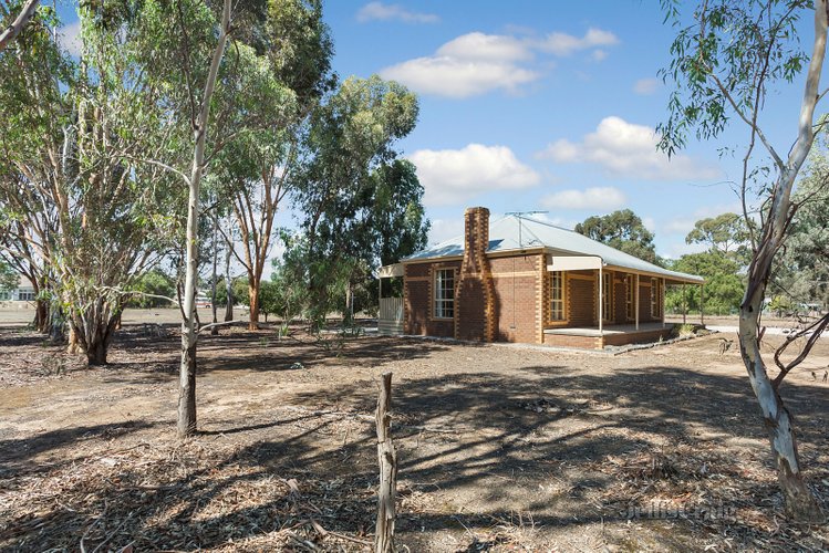 1628 Baringhup Eddington Road Baringhup 3463