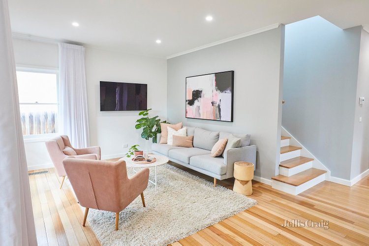 1 63 Box Hill Crescent Mont Albert North 3129