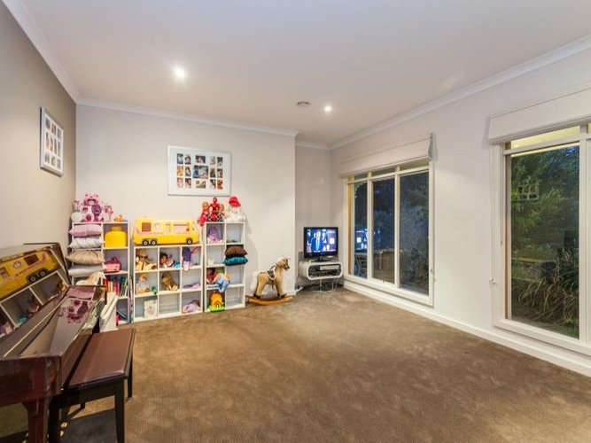 163 Coombes Road, Torquay