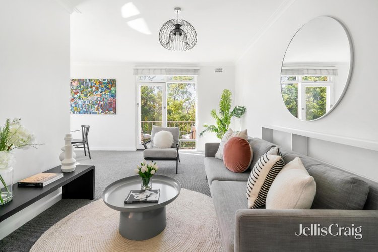 16 31 Barnsbury Road Deepdene 3103