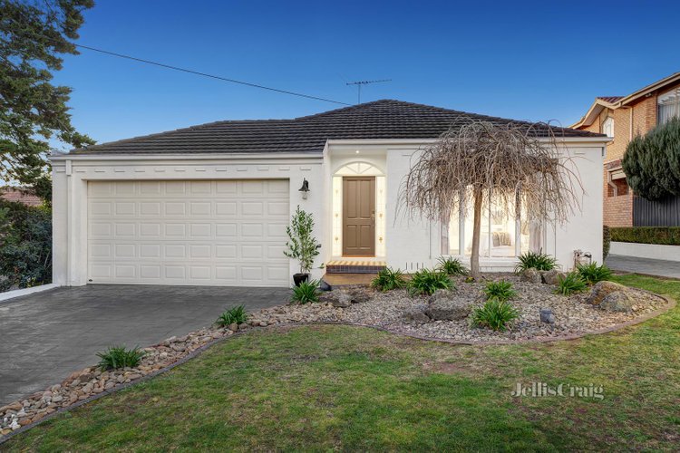 1 64 Coorie Crescent Rosanna 3084
