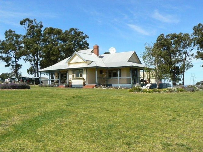 164 Lake Road, Orbost