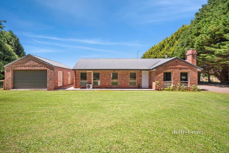 1658 Ballan Daylesford Road Korweinguboora 3461