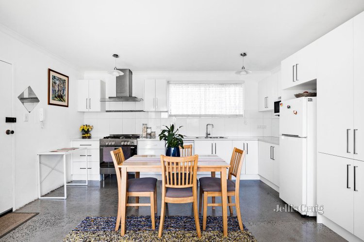 16 59 Green Street Ivanhoe 3079