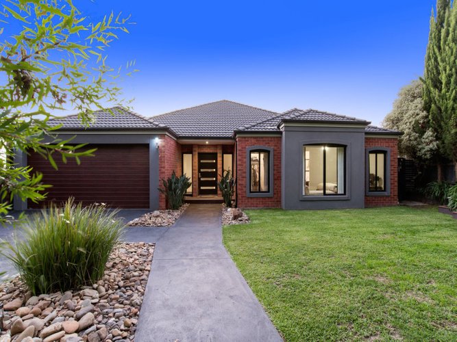 166 Lakeview Drive Lilydale 3140