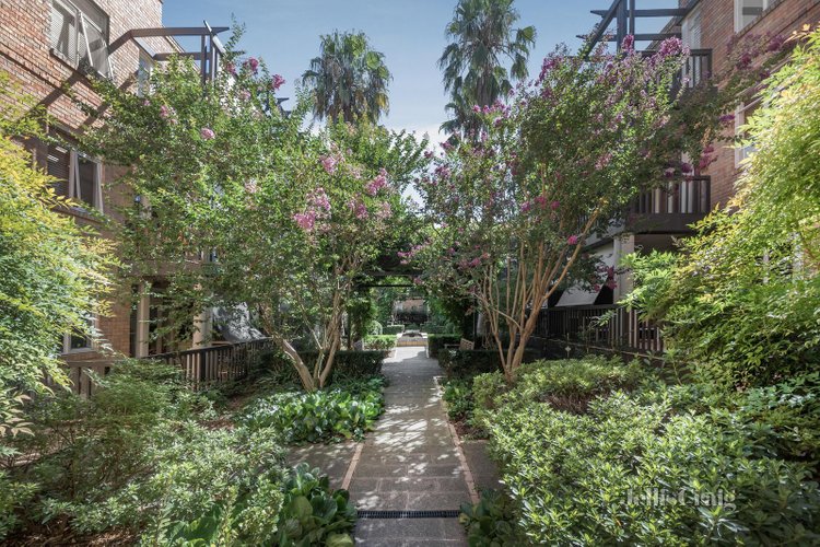 16 65-69 Riversdale Road Hawthorn 3122