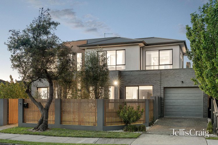 1 67 Swan Walk Chelsea 3196