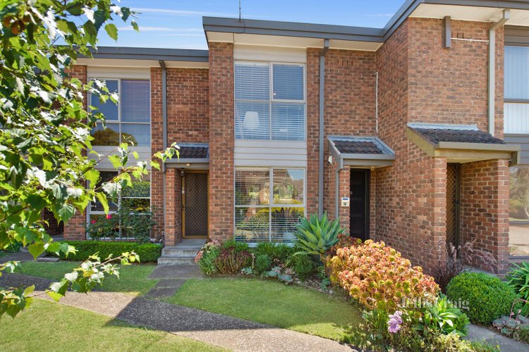16 77 St James Road Rosanna 3084