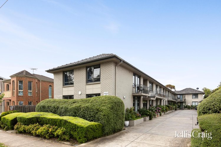 1/68 Kororoit Creek Road Williamstown North 3016