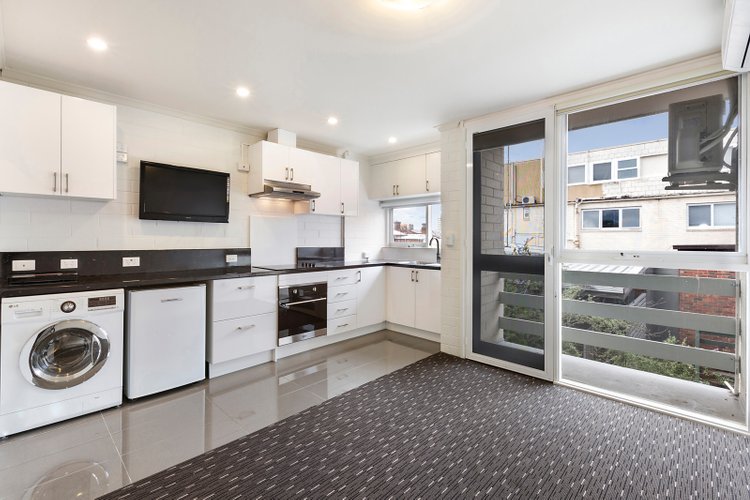 16/829 Park Street Brunswick 3056