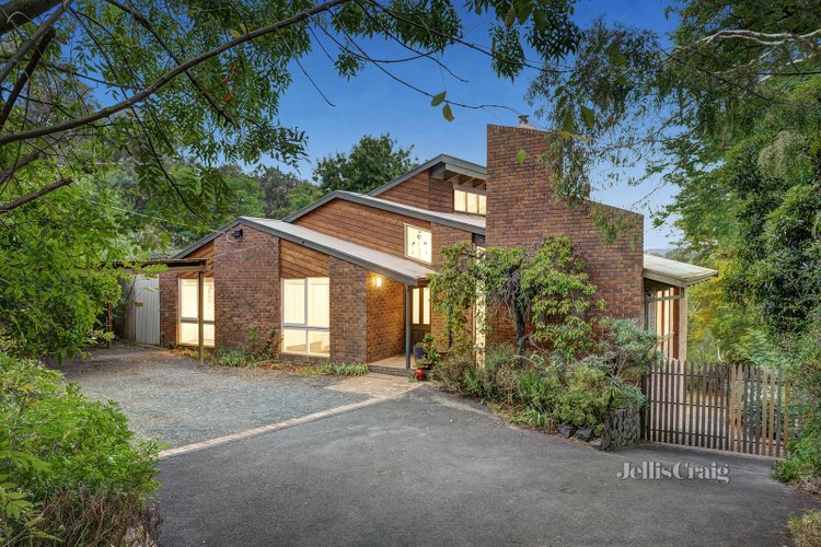 169 Research Warrandyte Road North Warrandyte 3113