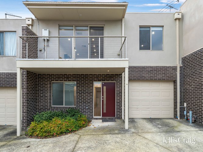 16/98 Main Road Lower Plenty 3093