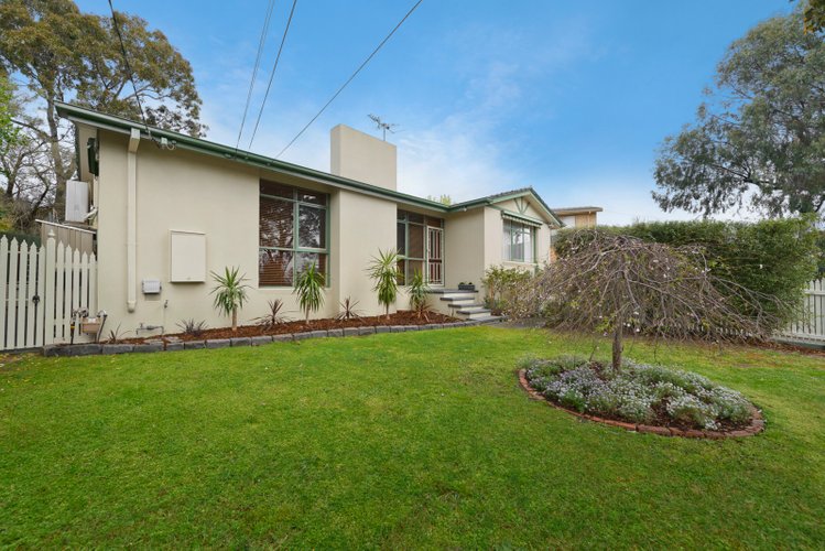 16a Lemana Crescent Mount Waverley 3149