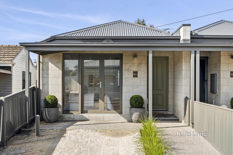 16B Bendigo Street Geelong West 3218