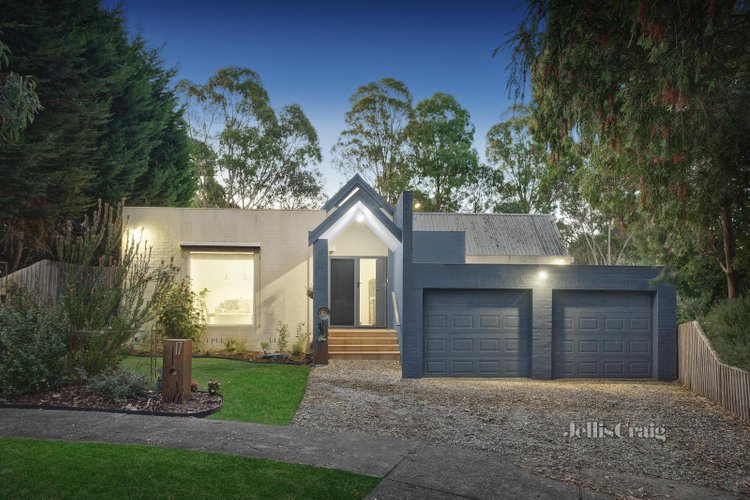 17 Aumann Court Croydon North 3136
