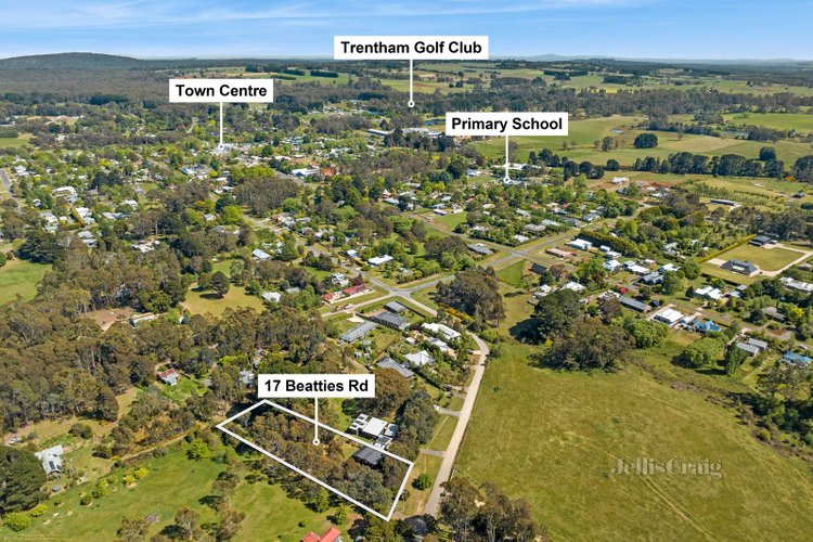 17 Beatties Road Trentham 3458