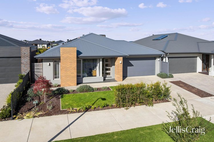 17 Blomeley Drive Lucas 3350