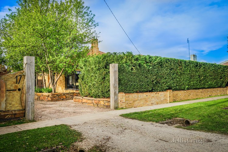 17 Bodkin Street Kyneton 3444