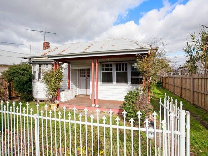 17 Bond Street, Newtown