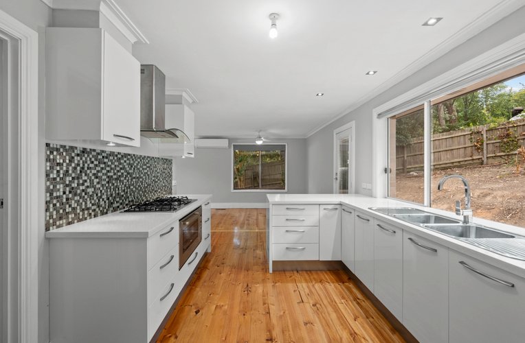 17 Borang Avenue Mount Evelyn 3796