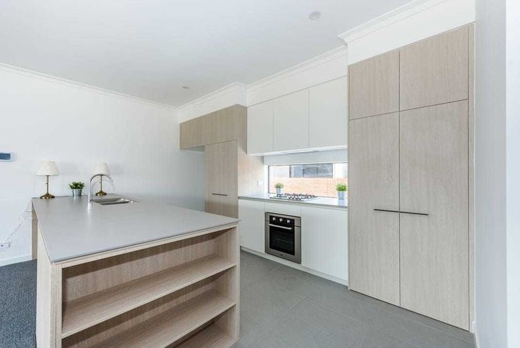 17 Celeste Walk Clayton South 3169