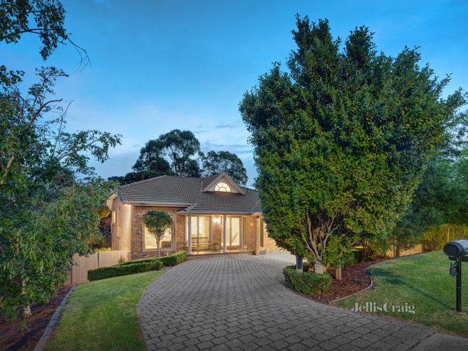 17 Cityview Court Eltham 3095