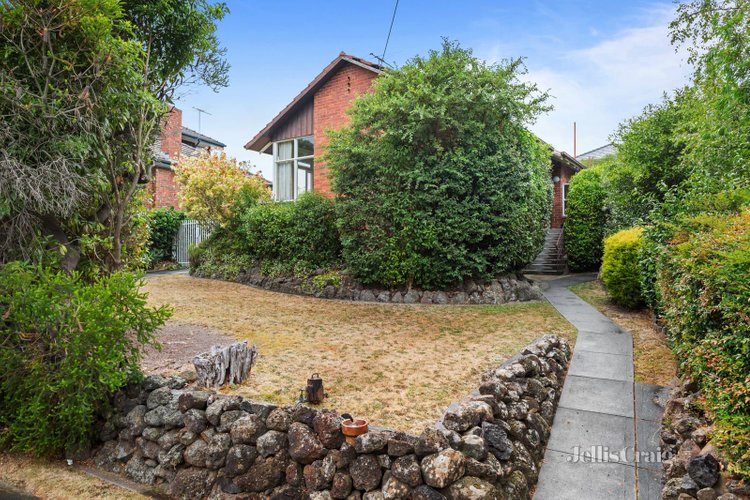 17 Clayton Road Balwyn 3103