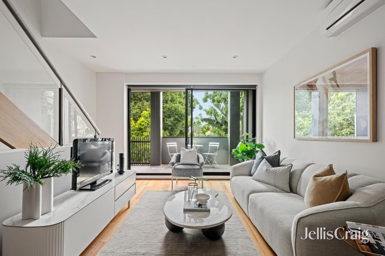 17 Dianella Walkway Brunswick East 3057