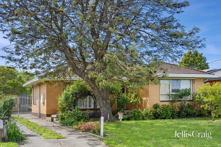 17 Edwards Street Sebastopol 3356