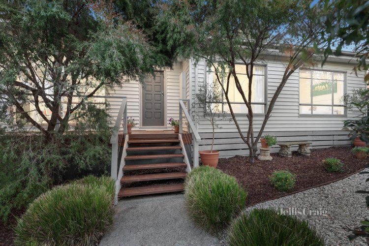 17 Eram Road Box Hill North 3129