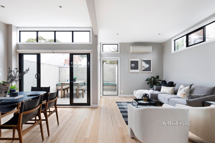 17 Erskine Place North Melbourne 3051