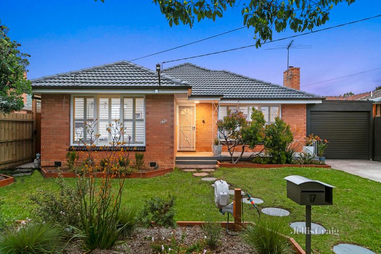 17 Fenfield Street Altona 3018