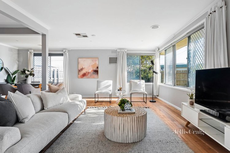 17 Gertz Avenue Reservoir 3073