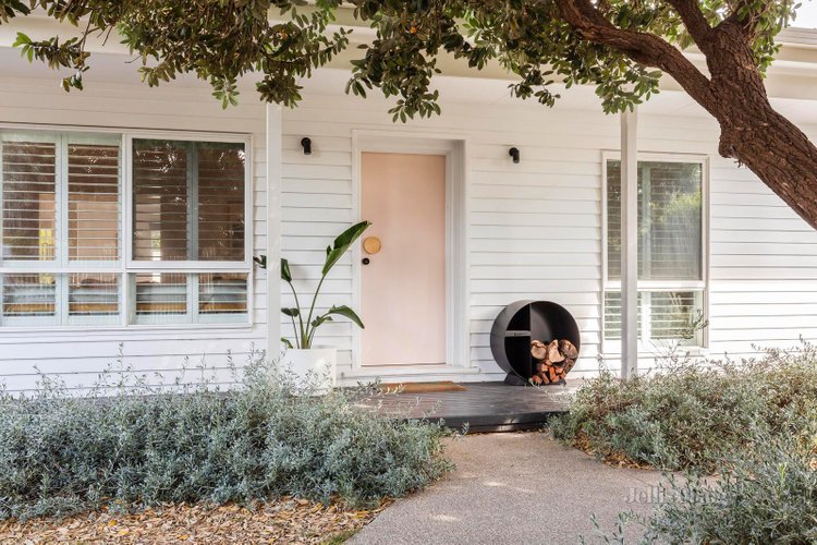 17 Golf Links Road Barwon Heads 3227